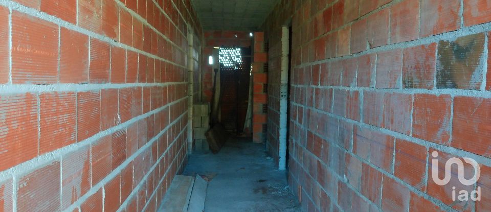 Country home T3 in Nelas of 6,500 m²