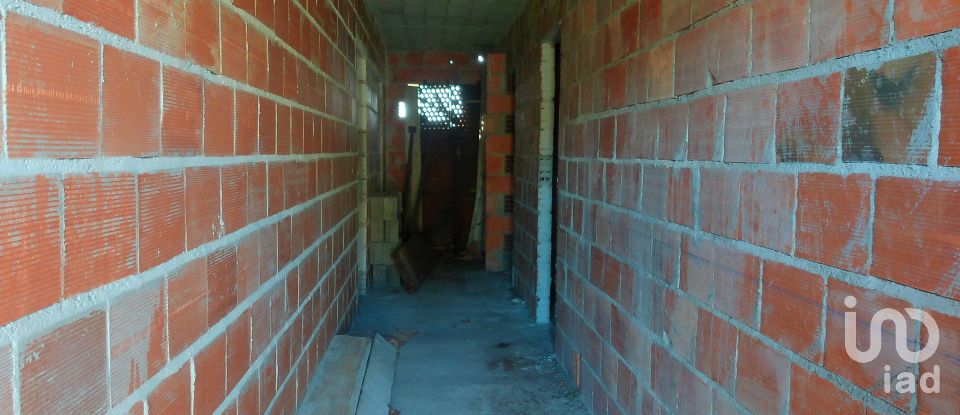 Country home T3 in Nelas of 6,500 m²