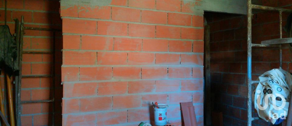 Country home T3 in Nelas of 6,500 m²