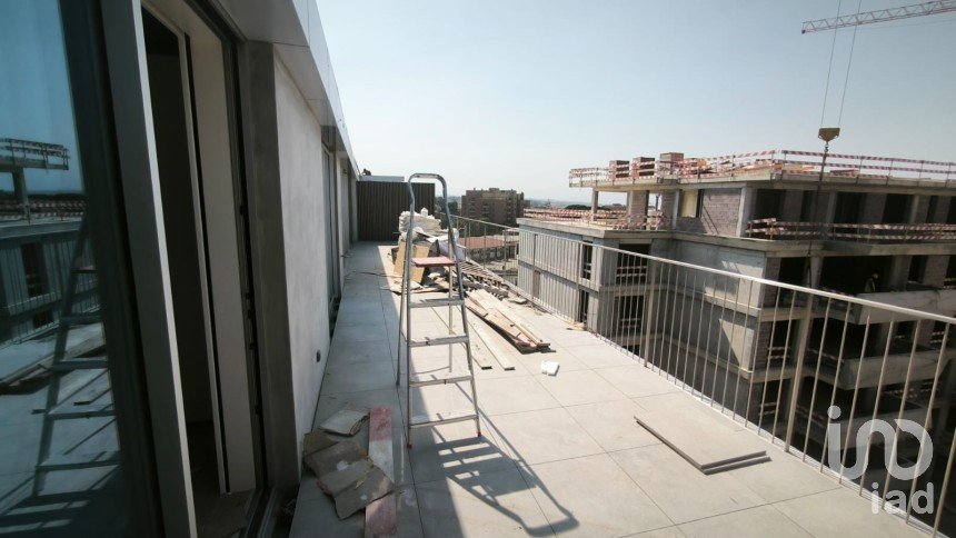 Apartamento T3 em Canidelo de 223 m²