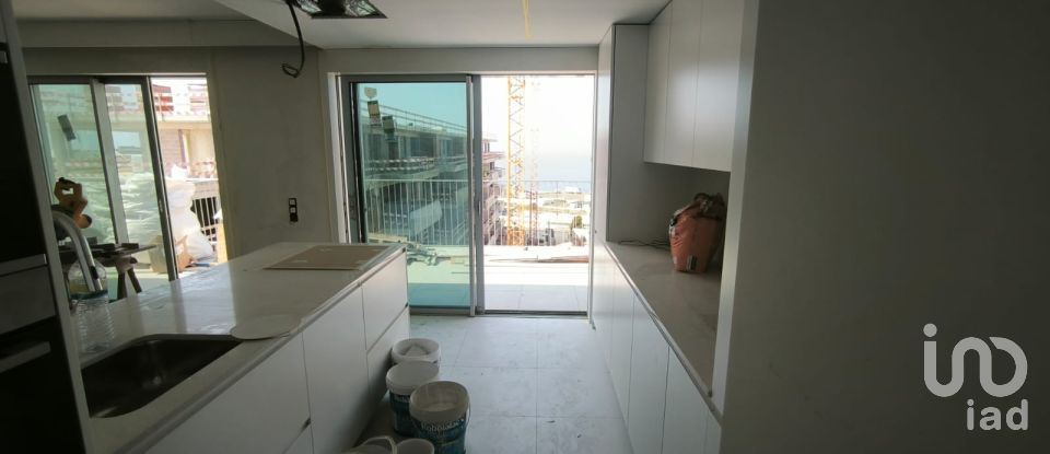 Apartamento T3 em Canidelo de 223 m²