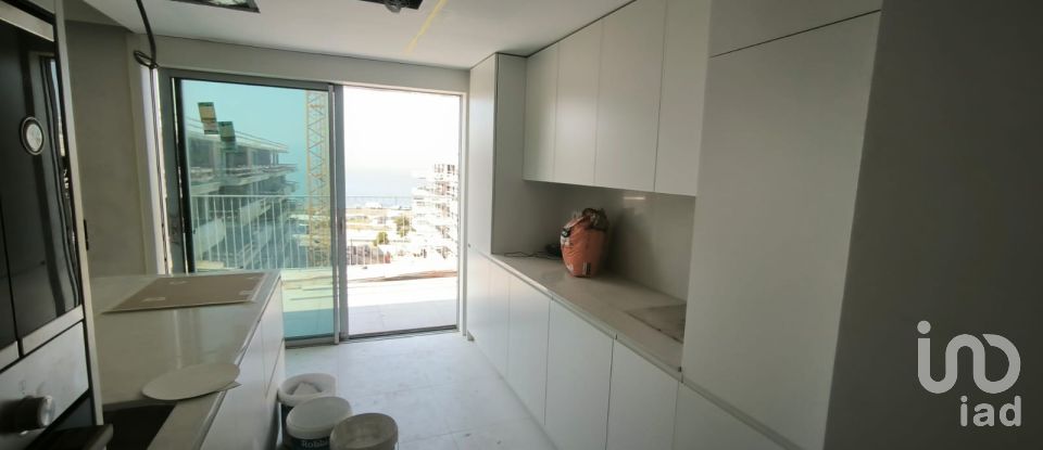 Apartamento T3 em Canidelo de 223 m²