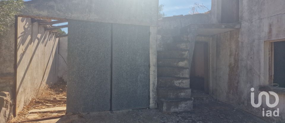 Block of flats in Santa Bárbara de Nexe of 175 m²