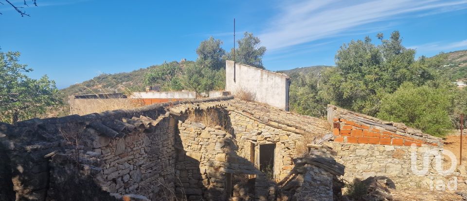 Block of flats in Santa Bárbara de Nexe of 175 m²