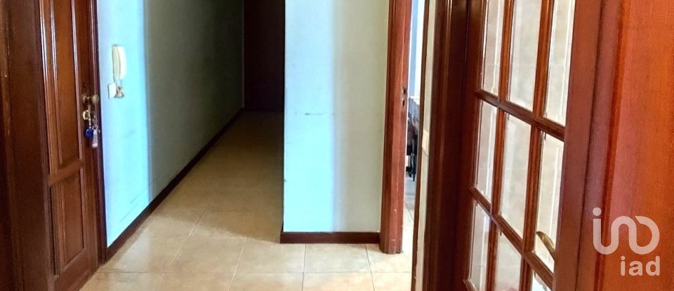 Apartamento T3 em Grijó e Sermonde de 130 m²