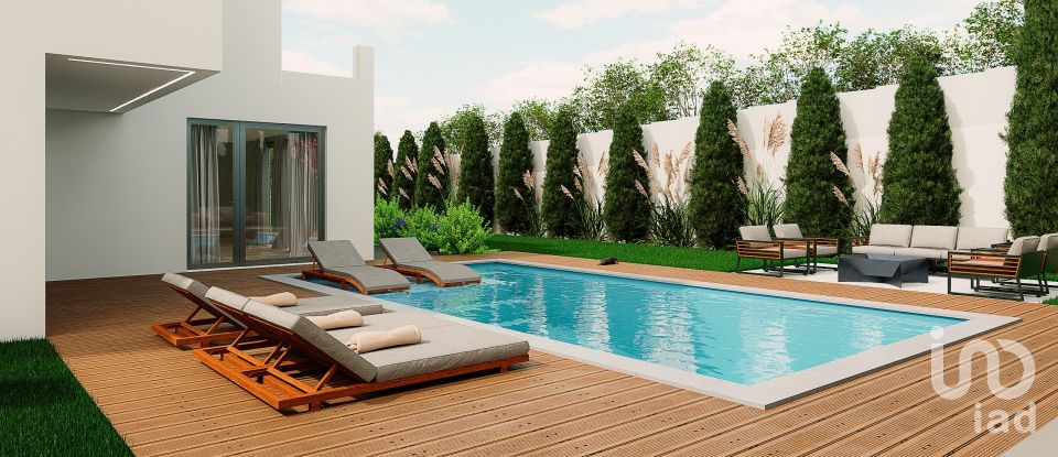 Maison T3 à Usseira de 218 m²