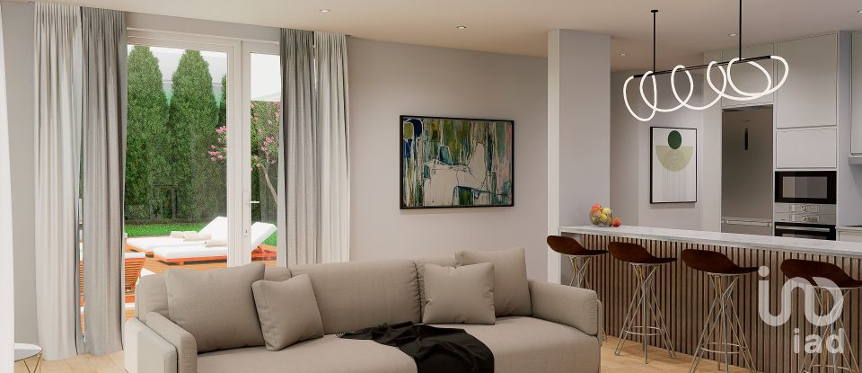 Maison T3 à Usseira de 218 m²