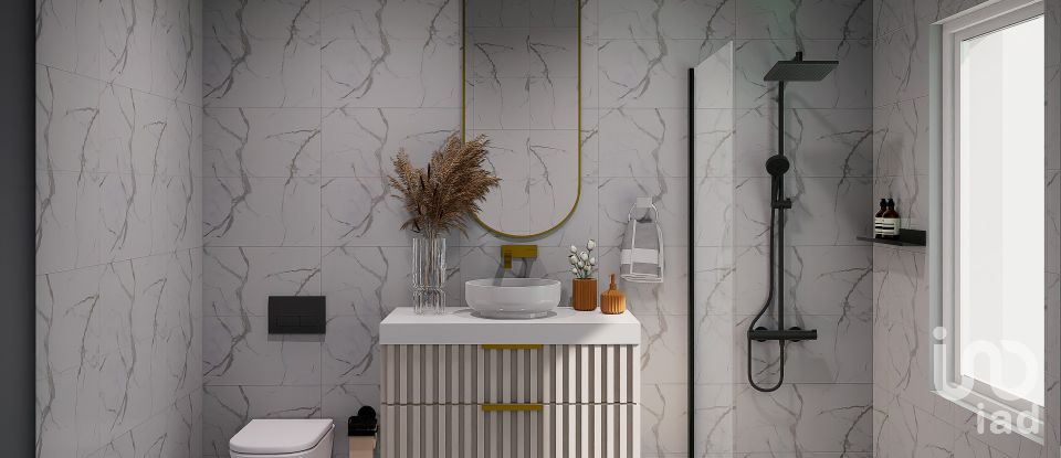 Maison T3 à Usseira de 218 m²