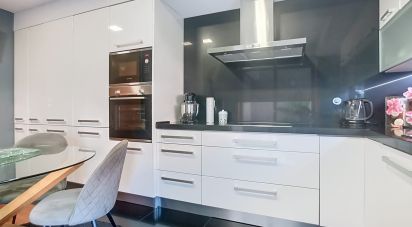 Maison T4 à Arcozelo de 332 m²