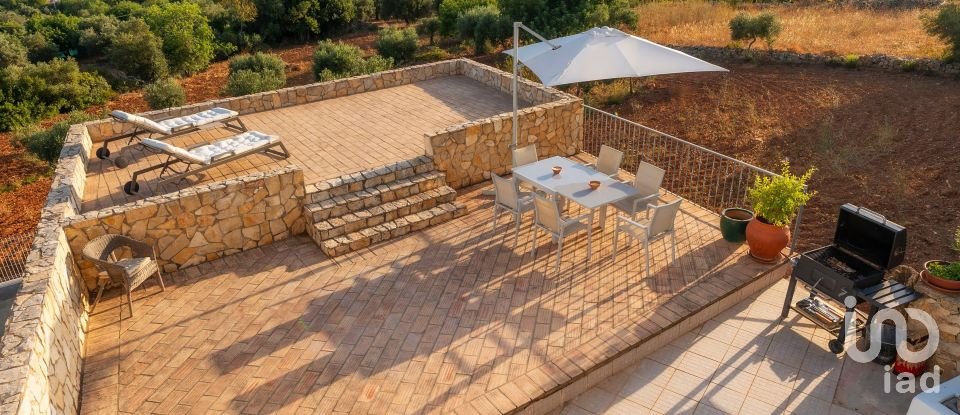 Maison T3 à Faro (Sé e São Pedro) de 280 m²