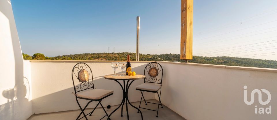 Maison T3 à Faro (Sé e São Pedro) de 280 m²