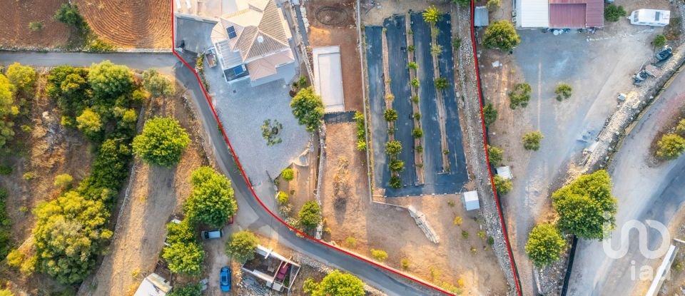 Maison T3 à Faro (Sé e São Pedro) de 280 m²