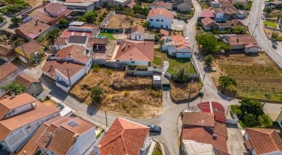 Terrain à Parceiros e Azoia de 725 m²