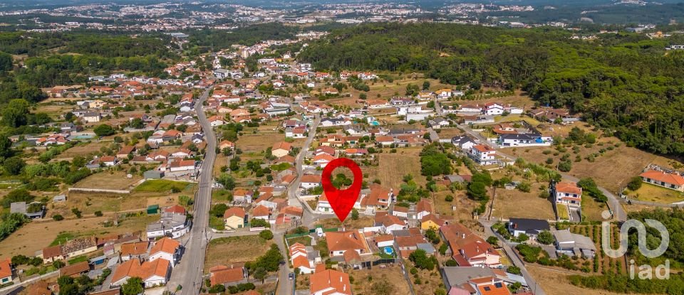 Terrain à Parceiros e Azoia de 725 m²