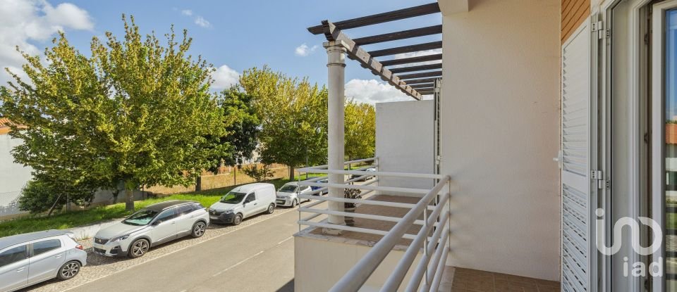 Moradia T4 em Quinta do Anjo de 189 m²