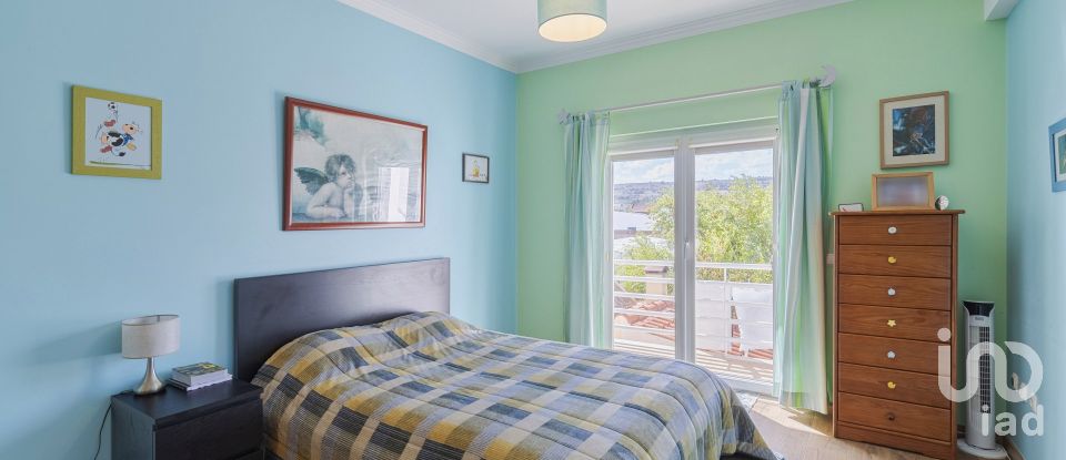 Moradia T4 em Quinta do Anjo de 189 m²