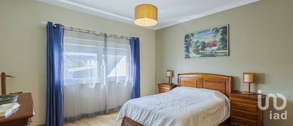 Moradia T4 em Quinta do Anjo de 189 m²