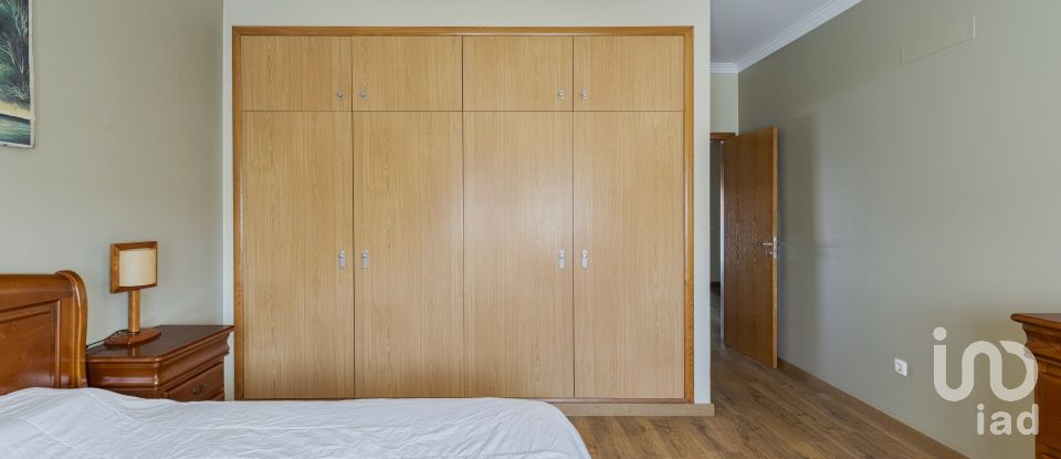 Moradia T4 em Quinta do Anjo de 189 m²