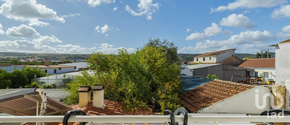 Moradia T4 em Quinta do Anjo de 189 m²