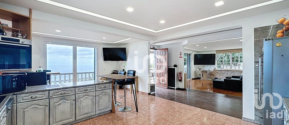 Maison T9 à Monte de 185 m²