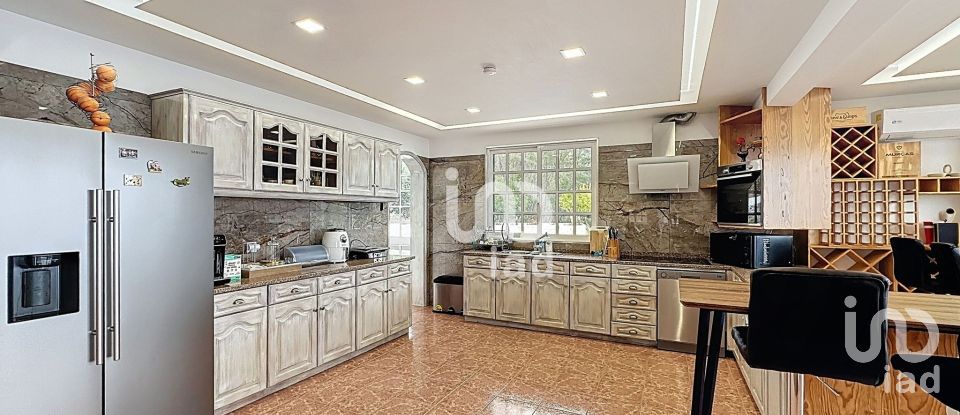 Maison T9 à Monte de 185 m²