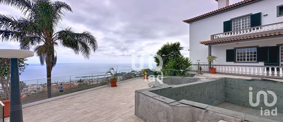 Maison T9 à Monte de 185 m²