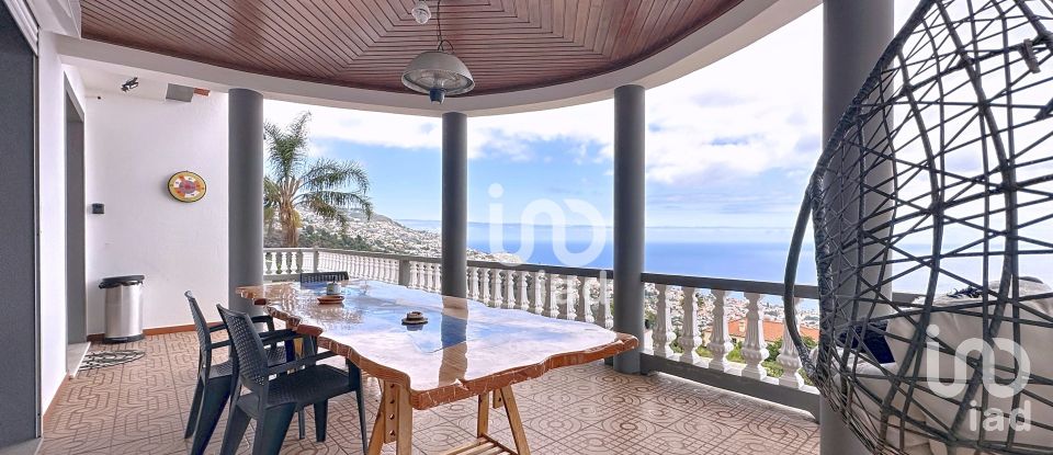 Maison T9 à Monte de 185 m²