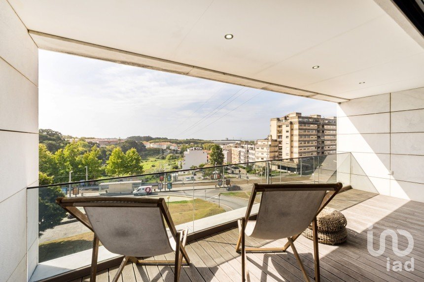 Apartment T3 in Matosinhos e Leça da Palmeira of 205 m²