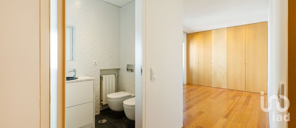 Apartment T3 in Matosinhos e Leça da Palmeira of 205 m²