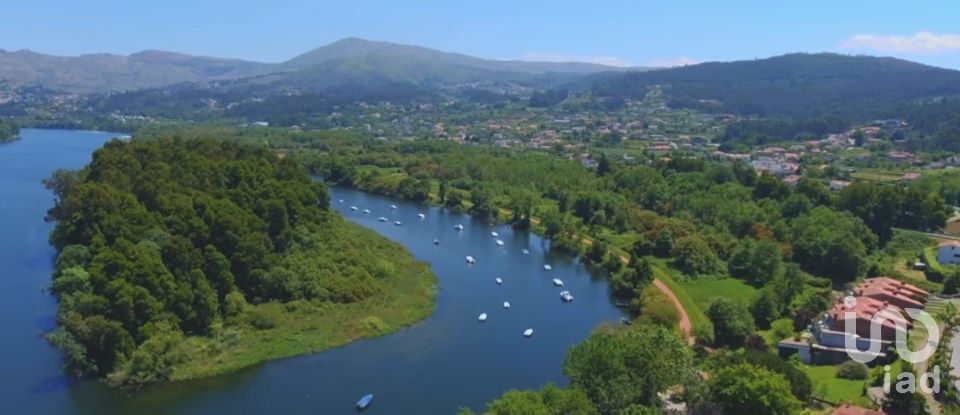 Building plot in Reboreda e Nogueira of 4,364 m²