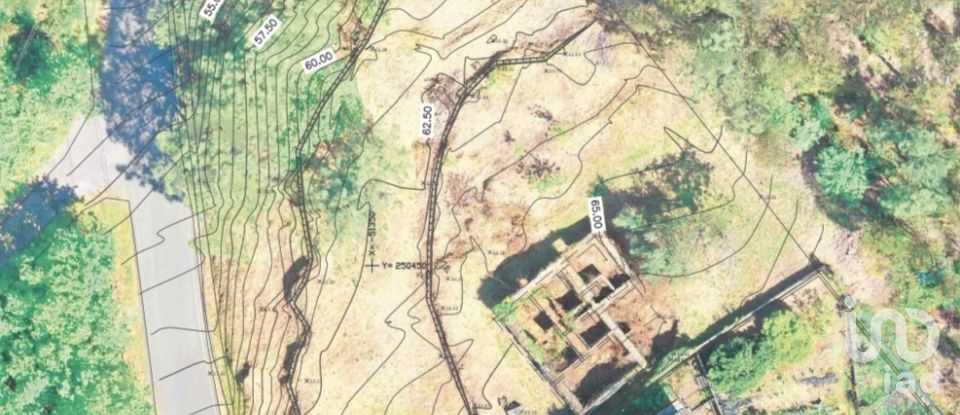 Village house T0 in Gondarém of 357 m²