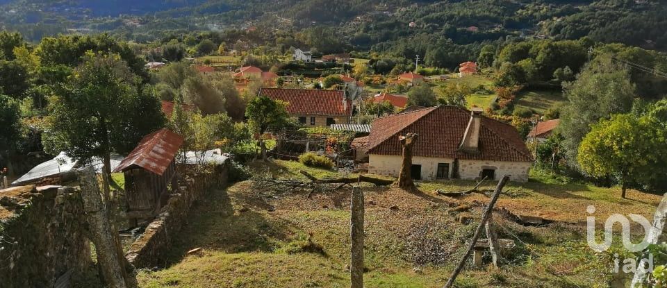 Village house T3 in Vale of 229 m²