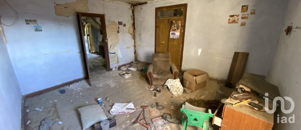 Village house T3 in Vale of 229 m²