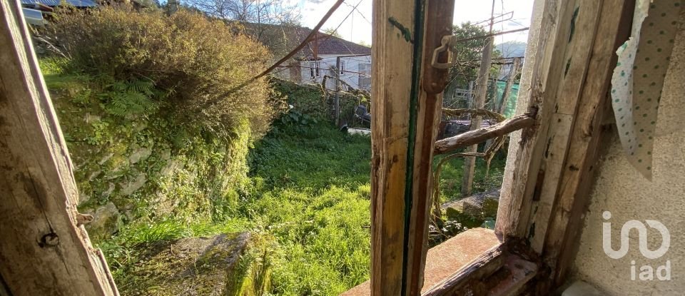 Village house T3 in Vale of 229 m²