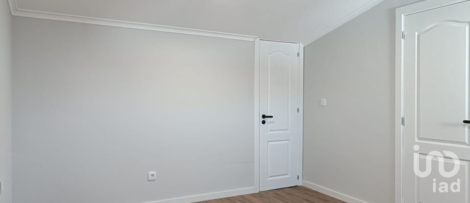 Casa T3 em Cuba de 154 m²