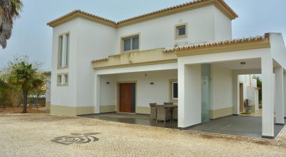 Moradia T3 em Luz de 224 m²