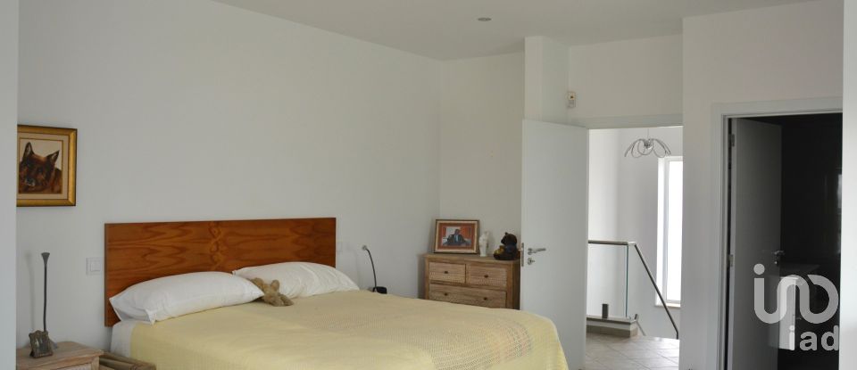 Moradia T3 em Luz de 224 m²