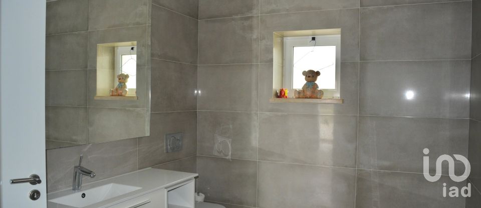 Moradia T3 em Luz de 224 m²