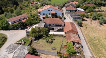 Moradia T3 em Carvalho de 441 m²