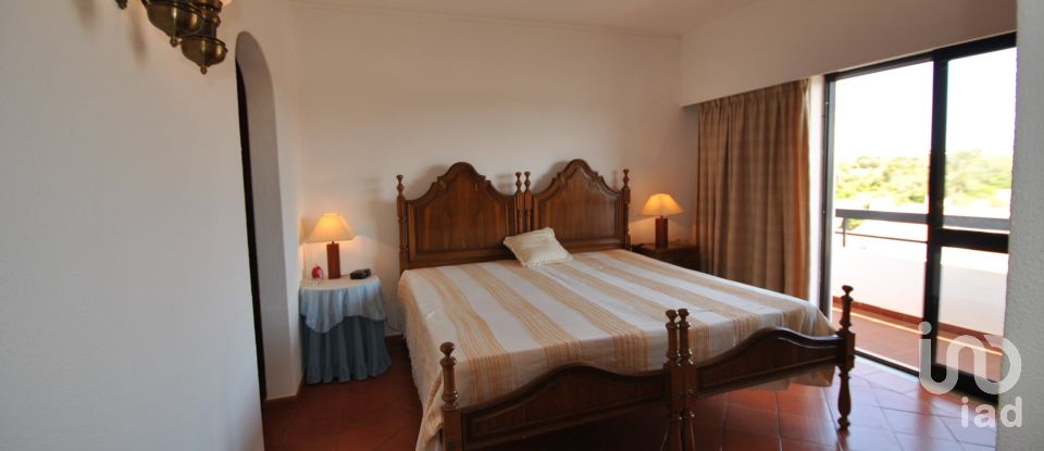 Apartment T2 in Albufeira e Olhos de Água of 92 m²