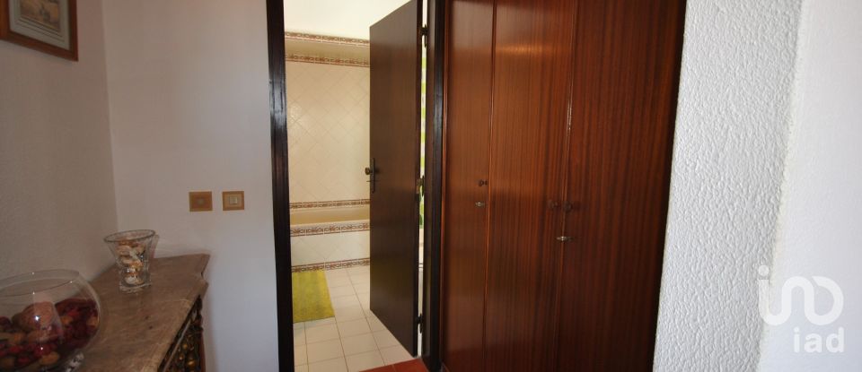 Apartment T2 in Albufeira e Olhos de Água of 92 m²