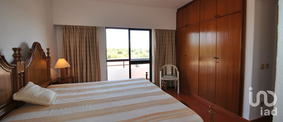 Apartment T2 in Albufeira e Olhos de Água of 92 m²