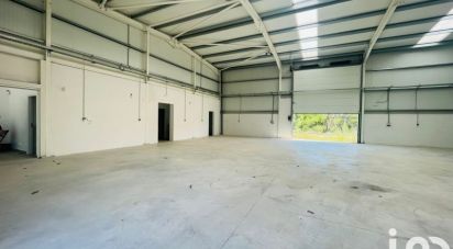 Shop / premises commercial in Mujães of 361 m²