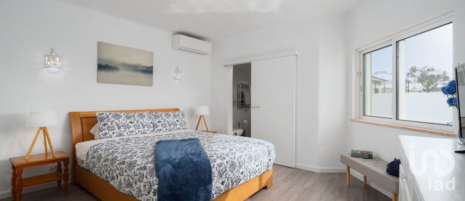 Maison T4 à Lagoa e Carvoeiro de 180 m²