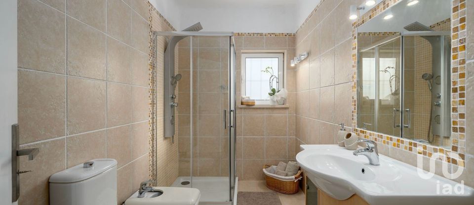 Maison T4 à Lagoa e Carvoeiro de 180 m²