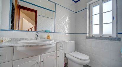 Lodge T4 in Pontinha e Famões of 218 m²