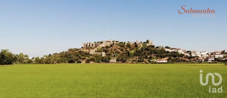 Boutique/Local commercial à Vila verde de 1 423 m²