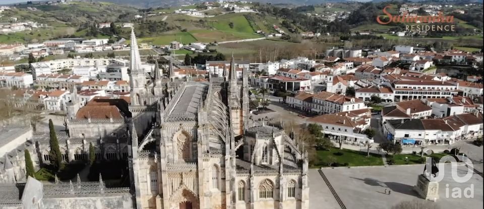 Boutique/Local commercial à Vila verde de 1 423 m²