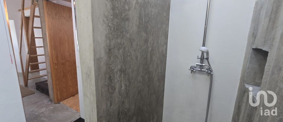 Moradia T2 em Encarnação de 146 m²