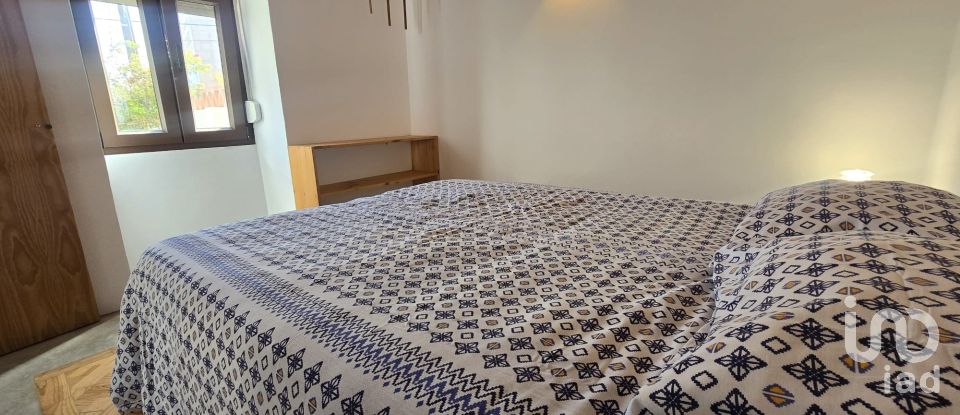 Moradia T2 em Encarnação de 146 m²